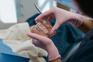 Braces vs Veneers: Honest Breakdown of Pros, Cons, and Costs